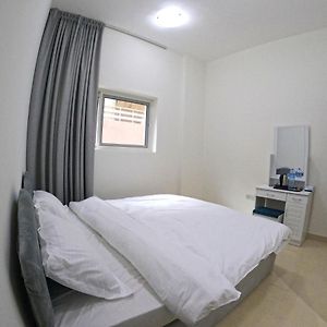 Studio met een Queen Size Bed